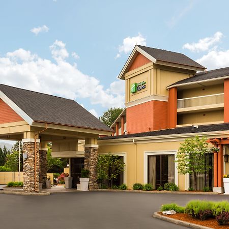 Holiday Inn Express Roseburg By Ihg Экстерьер фото