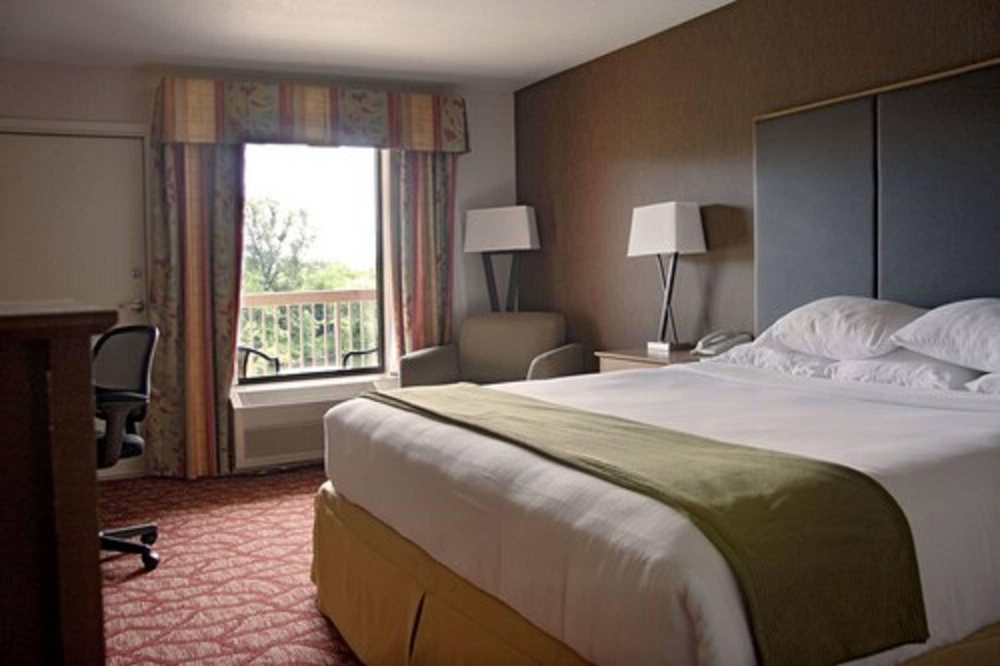 Holiday Inn Express Roseburg By Ihg Экстерьер фото