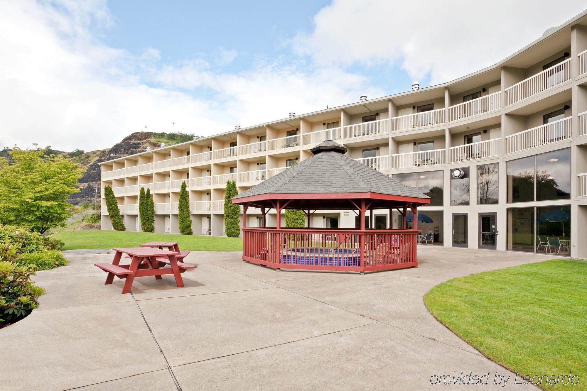 Holiday Inn Express Roseburg By Ihg Экстерьер фото